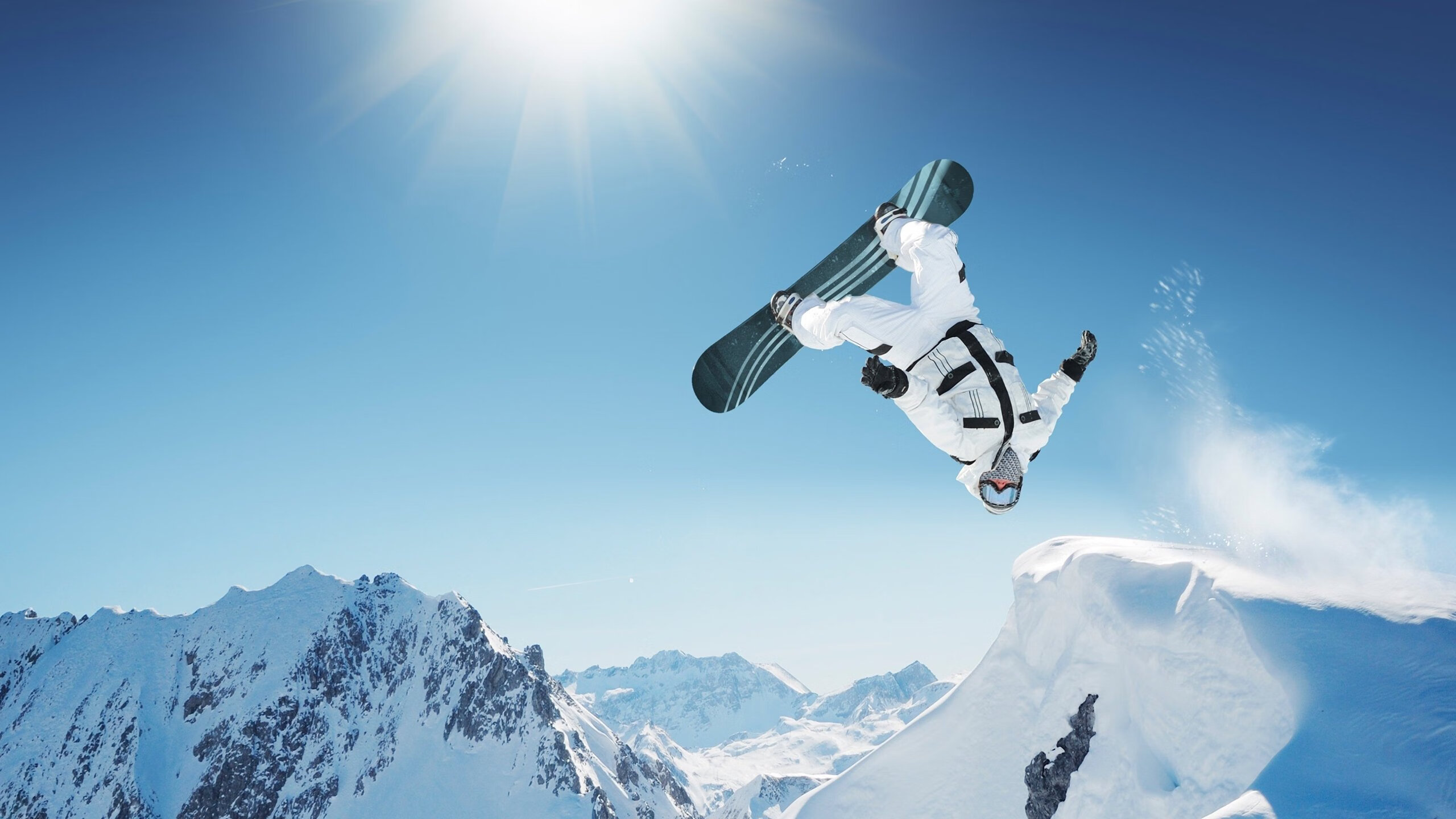 乔治·巴尔：凭借他的精准判断，全黑队进攻和防守能够无缝对接